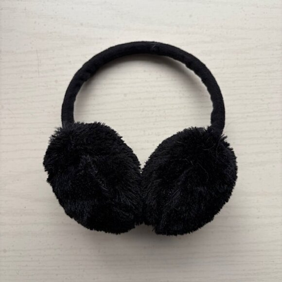 Black Earmuffs - Picture 2 of 4